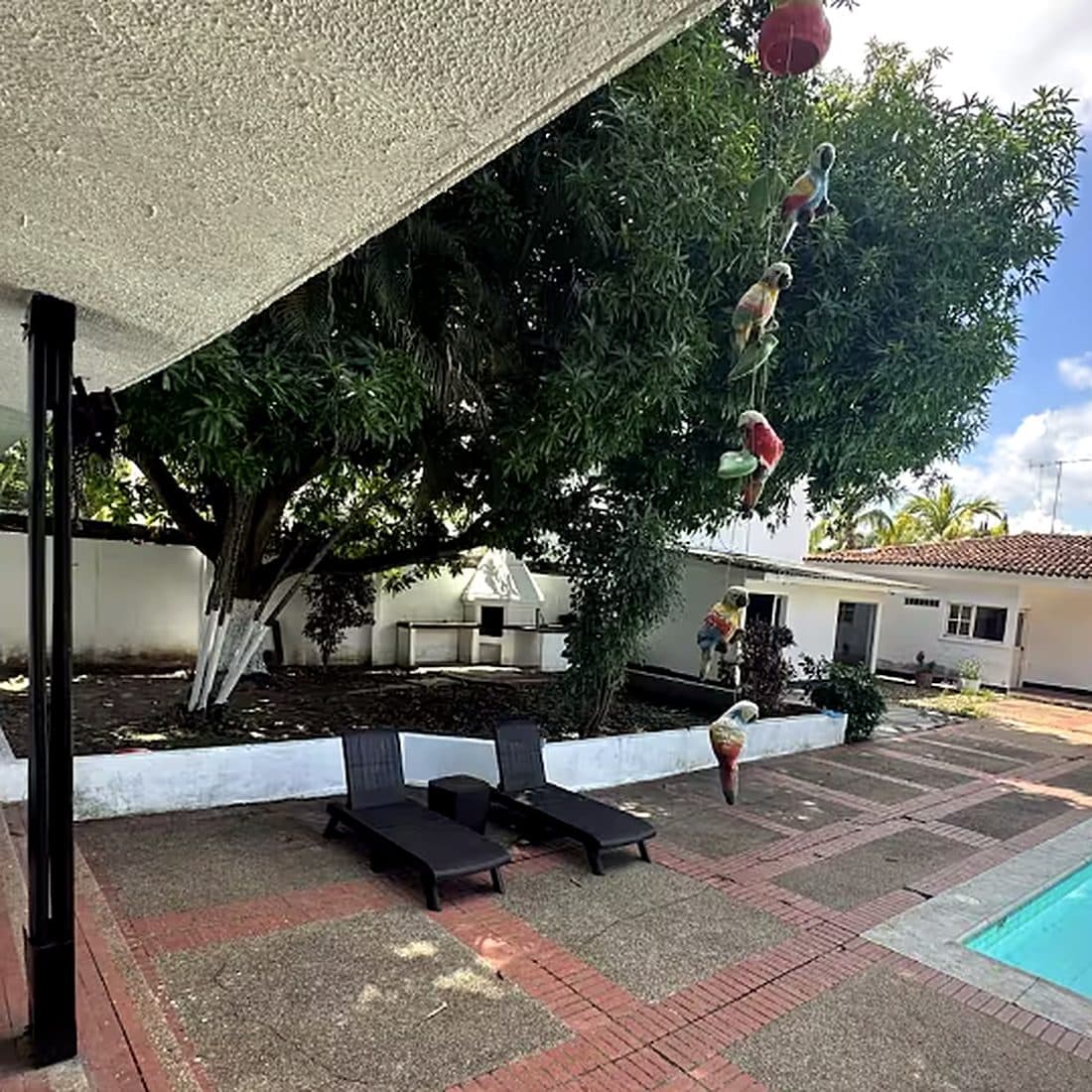 Piscina compartida — Casa 1 y Casa 2