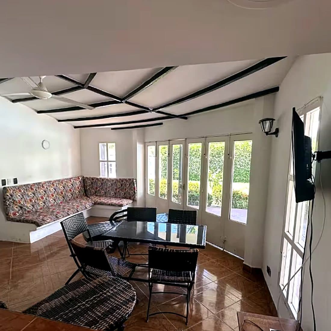 Sala — Casa 2